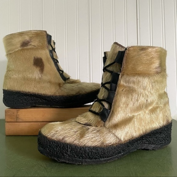 Vintage *Canada* Pajar Shearling & Fur Platform Boots - Picture 2 of 10
